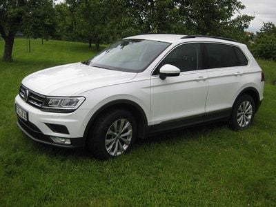 Weiß Gebraucht 2017 VW Tiguan Comfortline SUV | 19.999 € (Guter Preis)