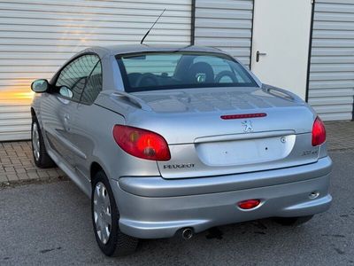 gebraucht Peugeot 206 CC Filou 1.6 Cabrio-1.Hand-TÜV 2025