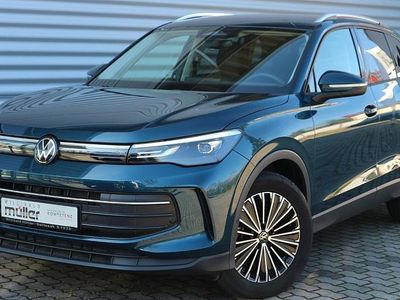 Gebraucht VW Tiguan Life 150 PS (110 kW) 2024 Blau SUV