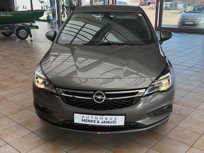 Gebraucht Opel Astra 105 PS (77 kW) 2019 Grau Limousine