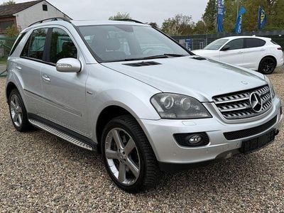 Usado Mercedes ML500 AMG Edition 1 387 HP (284 kW) 2008 Prateado SUV