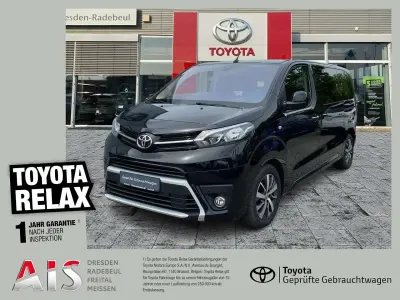 Gebraucht Toyota Proace Verso Team 150 PS (110 kW) 2018 Asphaltschwarz Kombi