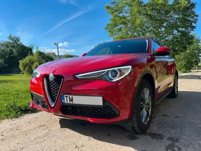 Gebraucht Alfa Romeo Stelvio Super 200 PS (147 kW) 2022 Rot SUV