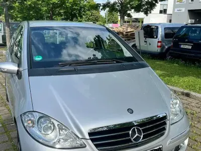 Gebraucht Mercedes A150 Avantgarde 95 PS (69 kW) 2005 Silber Limousine