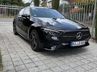Gebraucht Mercedes A250 AMG line 163 PS (119 kW) 2023 Schwarz Limousine
