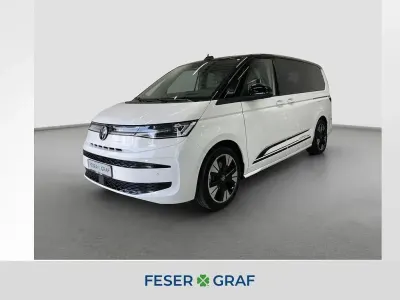 Gebraucht VW Multivan Life 150 PS (110 kW) 2025 Weiß Van / Kleinbus