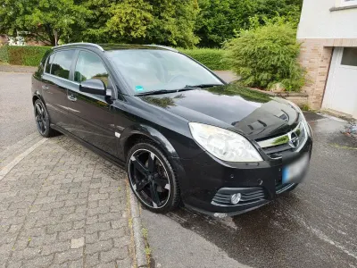 Gebraucht Opel Signum Cosmo 184 PS (135 kW) 2006 Schwarz Kleinwagen