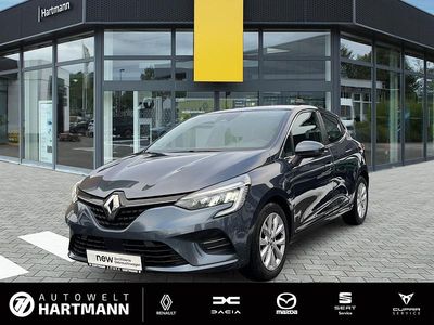 Titaniumgrau (schwarz) Gebraucht 2021 Renault Clio V Intens | 13.990 € (Fairer Preis)