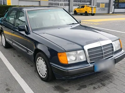 Gebraucht Mercedes 200 118 PS (86 kW) 1991 Limousine