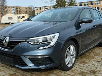 Brugt Renault Mégane Life 101 HK (74 kW) 2017 Grå Sedan