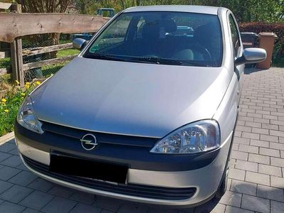 Gebraucht Opel Corsa 75 PS (55 kW) 2002 Silber Kleinwagen
