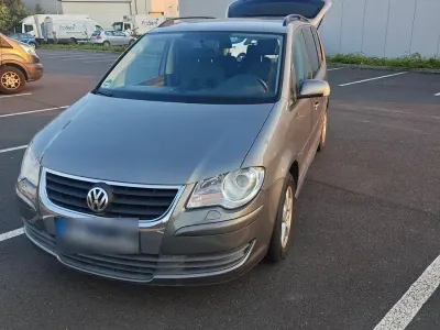 Gebraucht VW Touran United 140 PS (102 kW) 2009 Grau Van / Kleinbus
