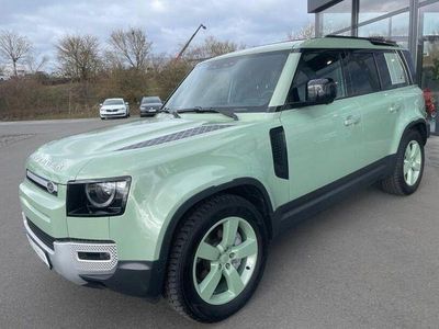 Gebraucht Land Rover Defender 75th Limited Edition 400 PS (294 kW) 2021 Grün SUV