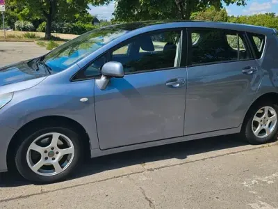 Gebraucht Toyota Verso Multidrive S 147 PS (108 kW) 2010 Violett Van / Kleinbus
