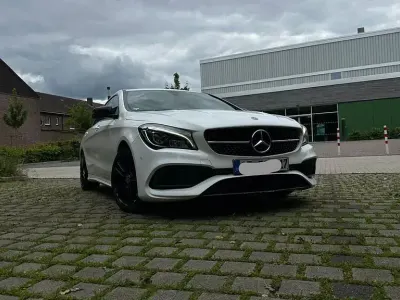 Gebraucht Mercedes CLA250 211 PS (155 kW) 2018 Weiß Limousine