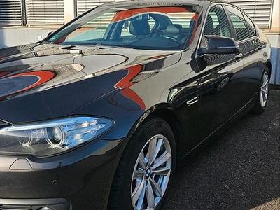 Gebraucht BMW 518 136 PS (100 kW) 2015 Braun Limousine