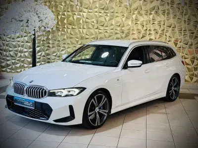 Gebraucht BMW 330 M Sport 245 PS (180 kW) 2023 Weiß Limousine
