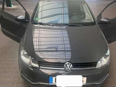 Gebraucht VW Polo Comfortline 90 PS (66 kW) 2014 Limousine