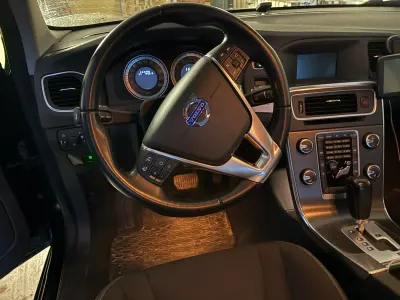 Brugt Volvo V60 179 HK (131 kW) 2011 Sort Stationcar