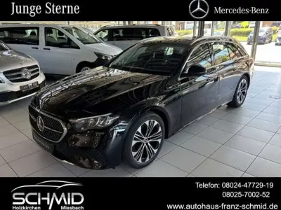 Second-hand Mercedes E200 Avantgarde 204 CP (150 kW) 2025 Negru Berlinǎ