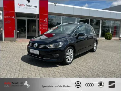 Gebraucht VW Golf Sportsvan Highline 125 PS (91 kW) 2015 Deep black pearlescent Van / Kleinbus