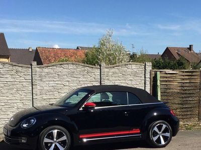 Gebraucht VW Beetle CLUB 105 PS (77 kW) 2016 Schwarz Kleinwagen