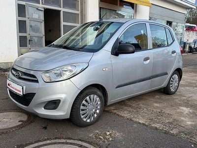 Silber Gebraucht 2011 Hyundai i10 Edition Kleinwagen | 3.999 € (Teuer)