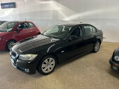 Gebraucht BMW 318 Sport Line 143 PS (105 kW) 2009 Schwarz Limousine