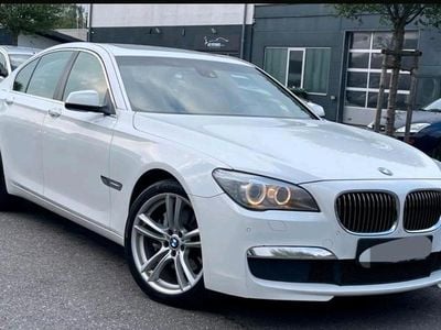 BMW 730