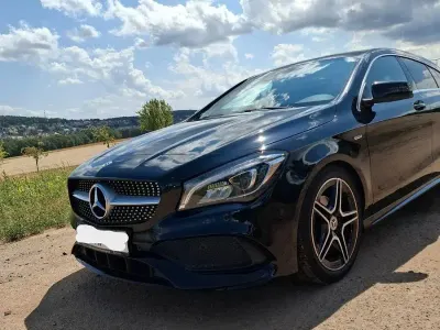 Gebraucht Mercedes CLA180 Shooting Brake AMG line 122 PS (89 kW) 2018 Schwarz Kombi