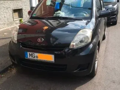 Gebraucht Daihatsu Sirion 67 PS (49 kW) 2008 Schwarz Kleinwagen