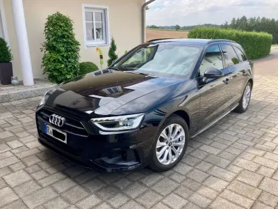 Gebraucht Audi A4 Advanced 204 PS (150 kW) 2021 Schwarz Kombi