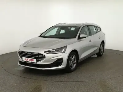 Brugt Ford Focus Titanium 120 HK (88 kW) 2022 Sølv Stationcar