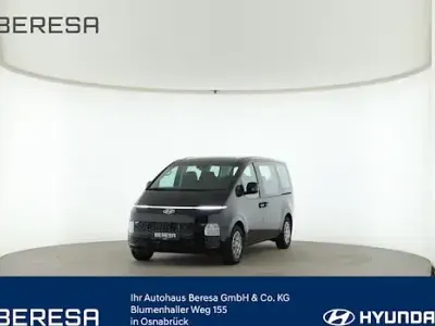 Neu Hyundai Staria Trend 225 PS (165 kW) 2025 Schwarz Van / Kleinbus