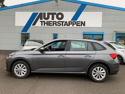 Gebraucht Skoda Scala Selection 116 PS (85 kW) 2024 Grau (metallic) Kleinwagen