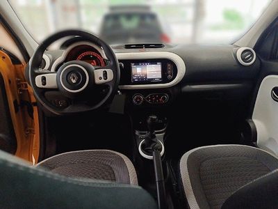 gebraucht Renault Twingo Equilibre 1.0 SCe 65 EU6d Klimaautom DAB Tel.-Vorb. Berganfahrass. GA Speedlimiter