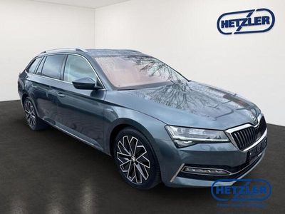 Gebraucht Skoda Superb LAURIN & KLEMENT 200 PS (147 kW) 2021 Grau Kombi