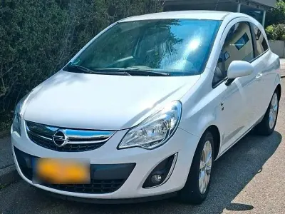 Gebraucht Opel Corsa S 87 PS (63 kW) 2012 Weiß Kleinwagen