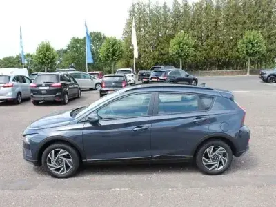 Neu Hyundai Bayon Select 84 PS (61 kW) 2025 Grau SUV
