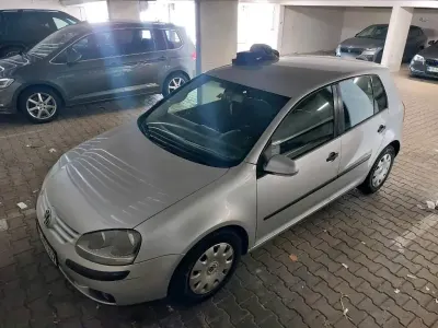 Gebraucht VW Golf V 75 PS (55 kW) 2004 Silber Kleinwagen