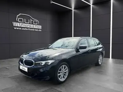 Gebraucht BMW 318 Shadowline 156 PS (114 kW) 2025 Schwarz Limousine