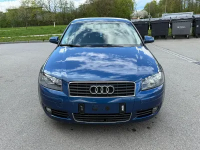 Gebraucht Audi A3 Ambition 102 PS (75 kW) 2004 Blau Kleinwagen