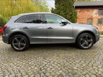 Używany Audi Q5 S-Line 179 KM (131 kW) 2016 Szary SUV