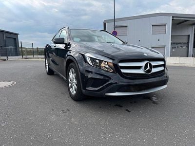 Brugt Mercedes GLA200 Style 136 HK (100 kW) 2016 Sort SUV