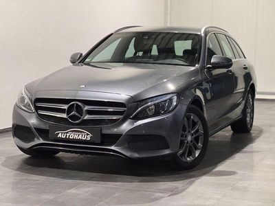 Gebraucht Mercedes C180 Avantgarde 156 PS (114 kW) 2016 Grau Kombi