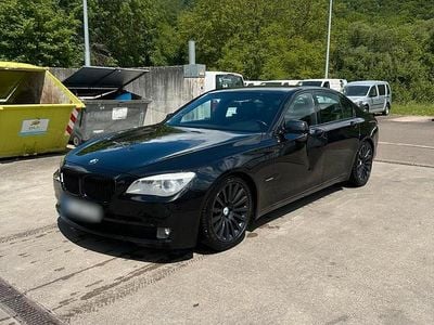 BMW 730