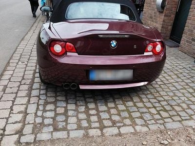 Gebraucht BMW Z4 170 PS (125 kW) 2005 Rot Cabrio