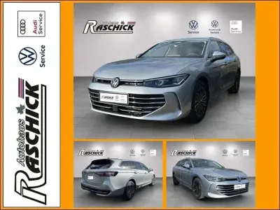 Neu VW Passat Elegance 150 PS (110 kW) 2025 Grau (diabasgrau metallic) Kombi