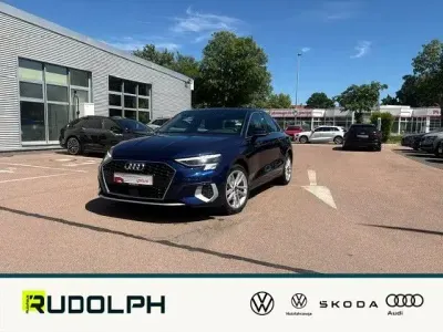 Gebraucht Audi A3 Advanced 150 PS (110 kW) 2022 Navarrablau metallic Limousine