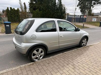 Gebraucht Opel Corsa 80 PS (58 kW) 2005 Silber Kleinwagen
